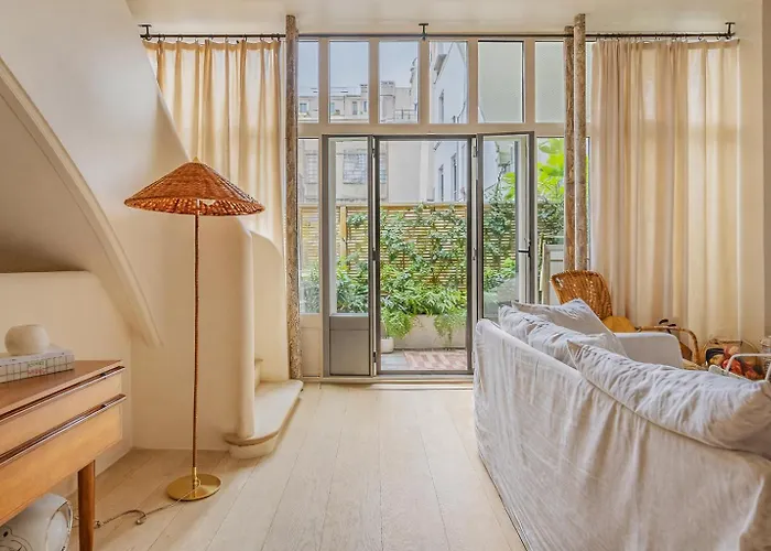 Elegant Triplex With Terrace & Ac - Perfect For 6 Guests Apartmán Paříž