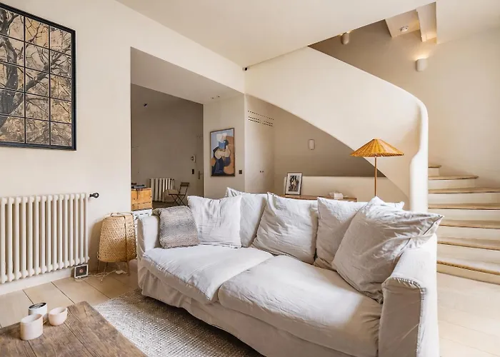 Elegant Triplex With Terrace & Ac - Perfect For 6 Guests Apartmán Paříž