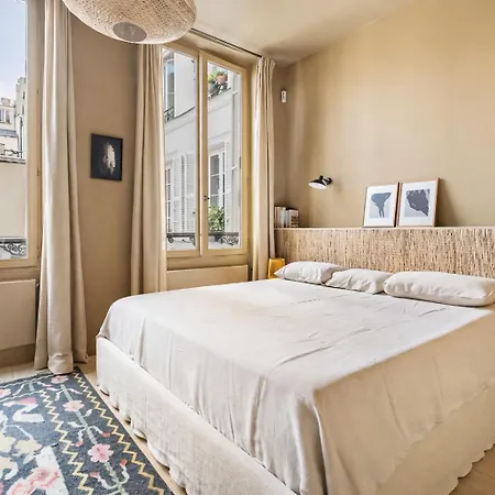 Elegant Triplex With Terrace & Ac - Perfect For 6 Guests * París