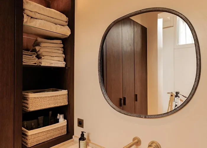 Stunning Triplex Near Grands Boulevards