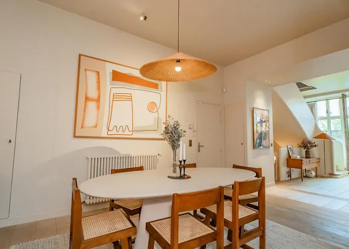 Apartment Stunning Triplex Near Grands Boulevards *
